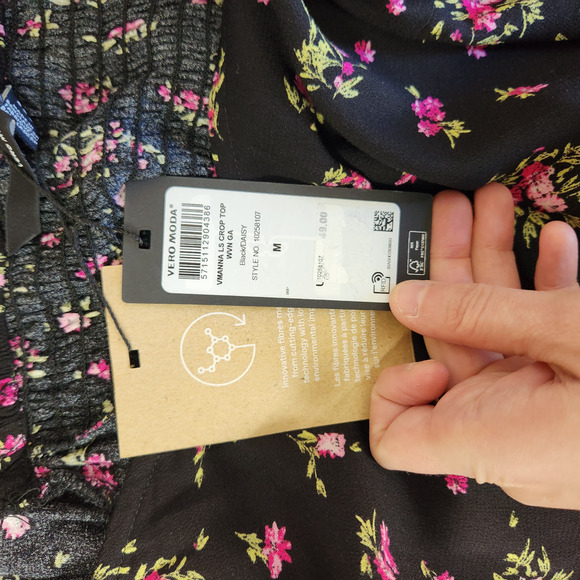 Vero Moda Womens Medium VMANNA Long Sleeve Crop Top‎ Black Pink Floral Smock NWT - Picture 14 of 16
